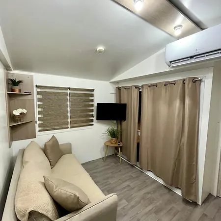 Campsite Terrain Avec Mobil-home Sommieres